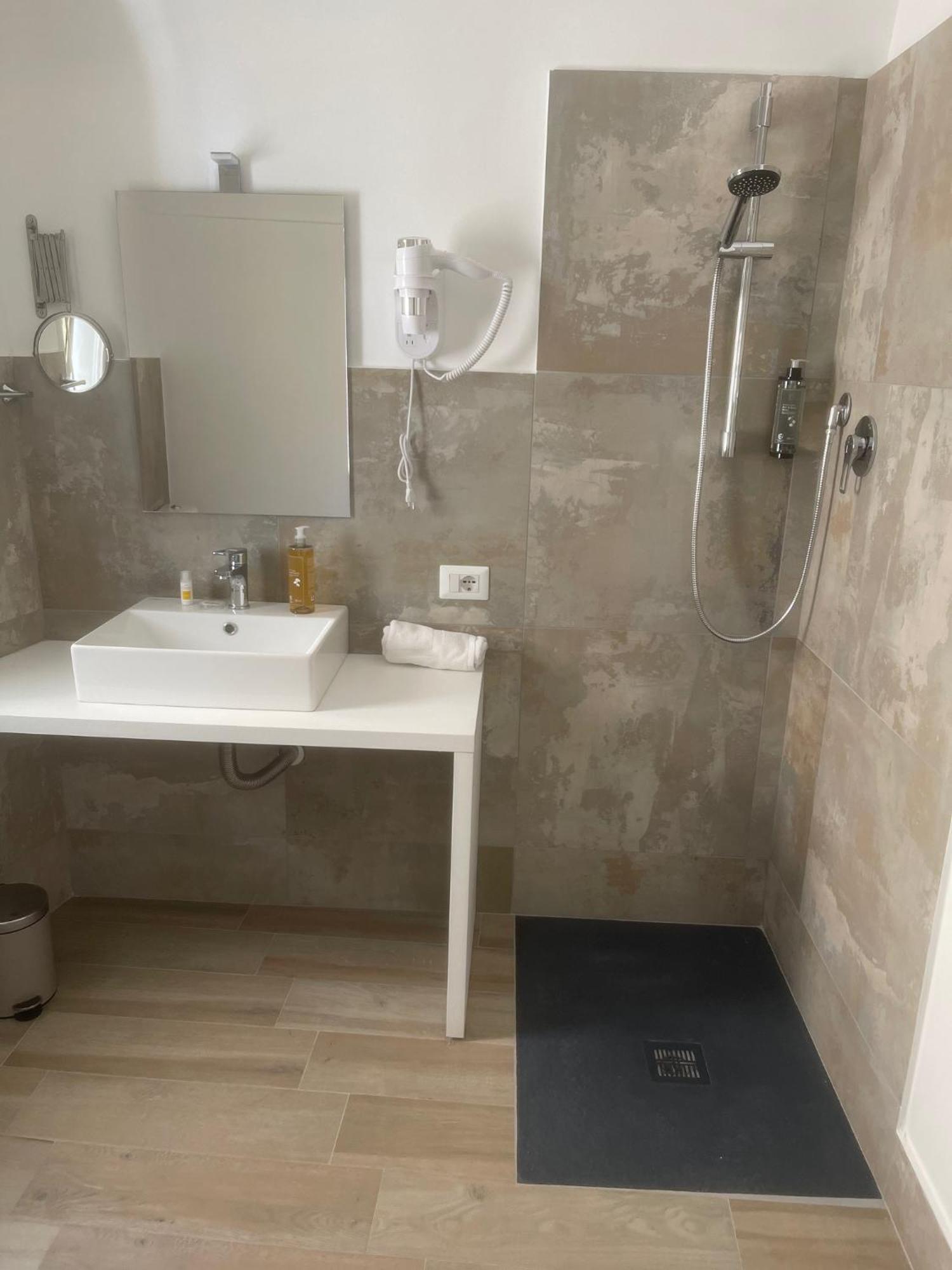 Guest house Corso Italia 72 *